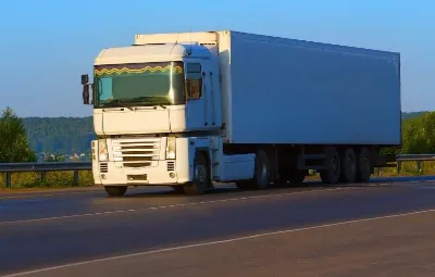 Antalya ile Karabağlar Arası Öğrenci Eşyası Taşıma